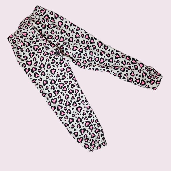 Faded Glory Leopard Print Joggers with Pink Hearts Size 4/5 - Picture 2 of 2